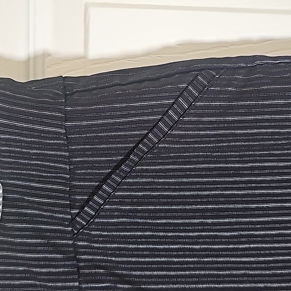 Alfred Dunner Petite Office Pinstripe Pull On Pants Petite Size 10P - Picture 2 of 8